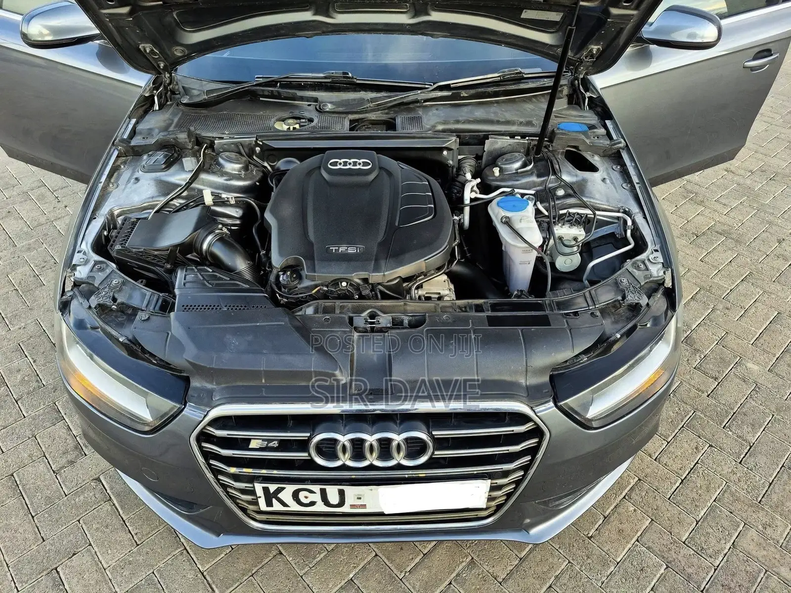 Audi A4 1.8 TSFI Automatic 2012 Gray