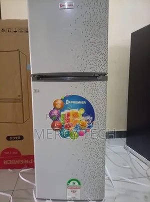 Premier Refrigerator 128L
