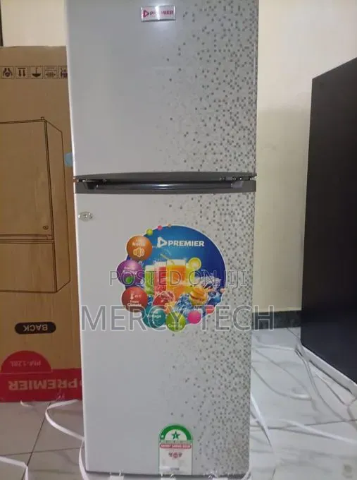 Premier Refrigerator 128L