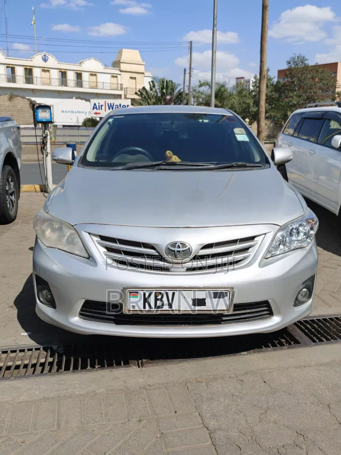 Toyota Corolla 2012 Silver