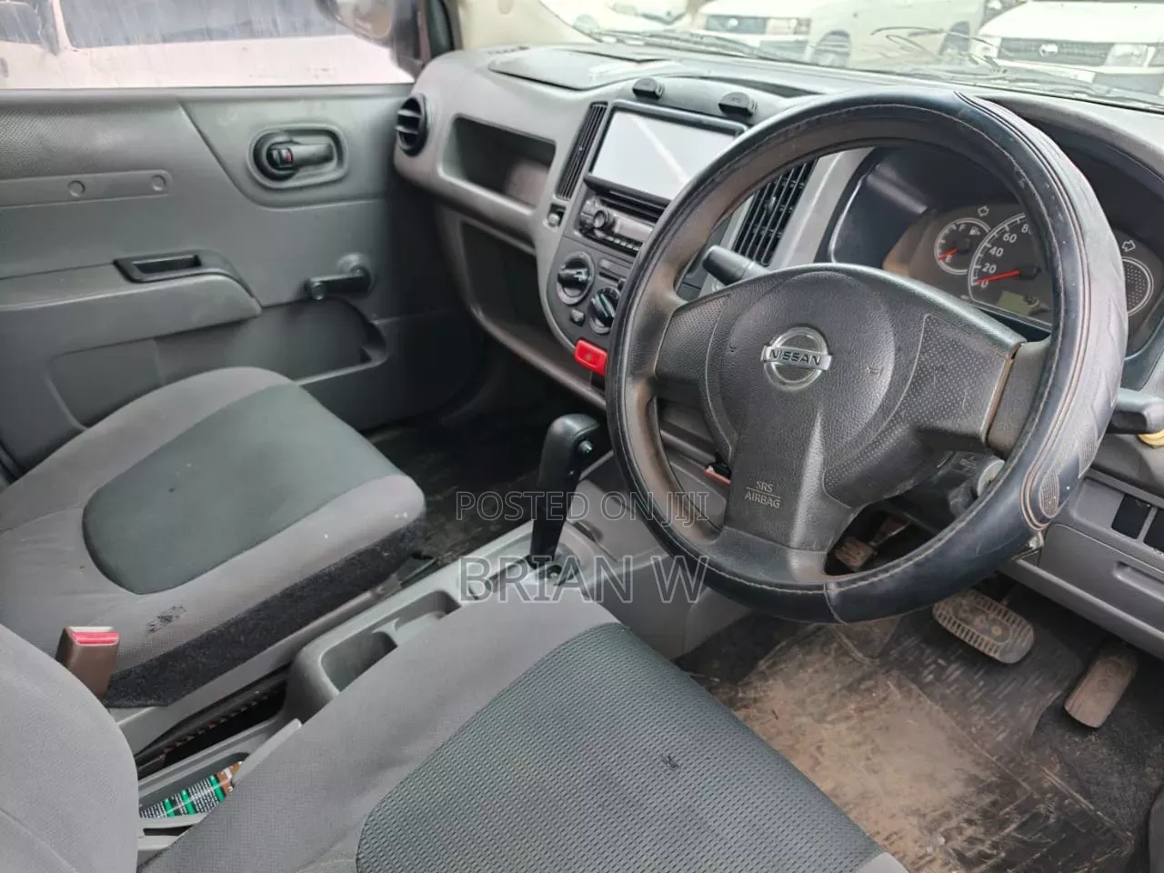 Nissan Advan 2010 White