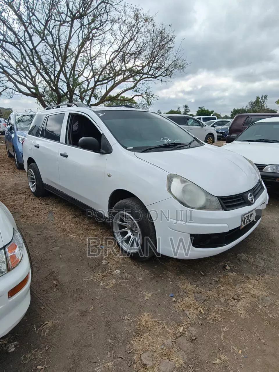 Nissan Advan 2010 White