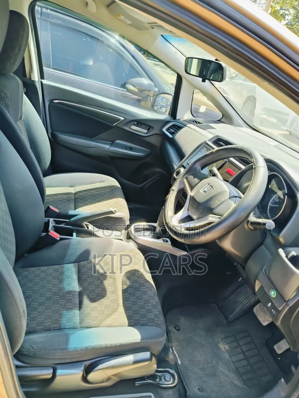 Honda Fit 2014 Gold