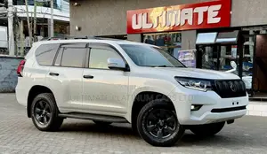 Toyota Land Cruiser Prado 2.7 2019 Pearl