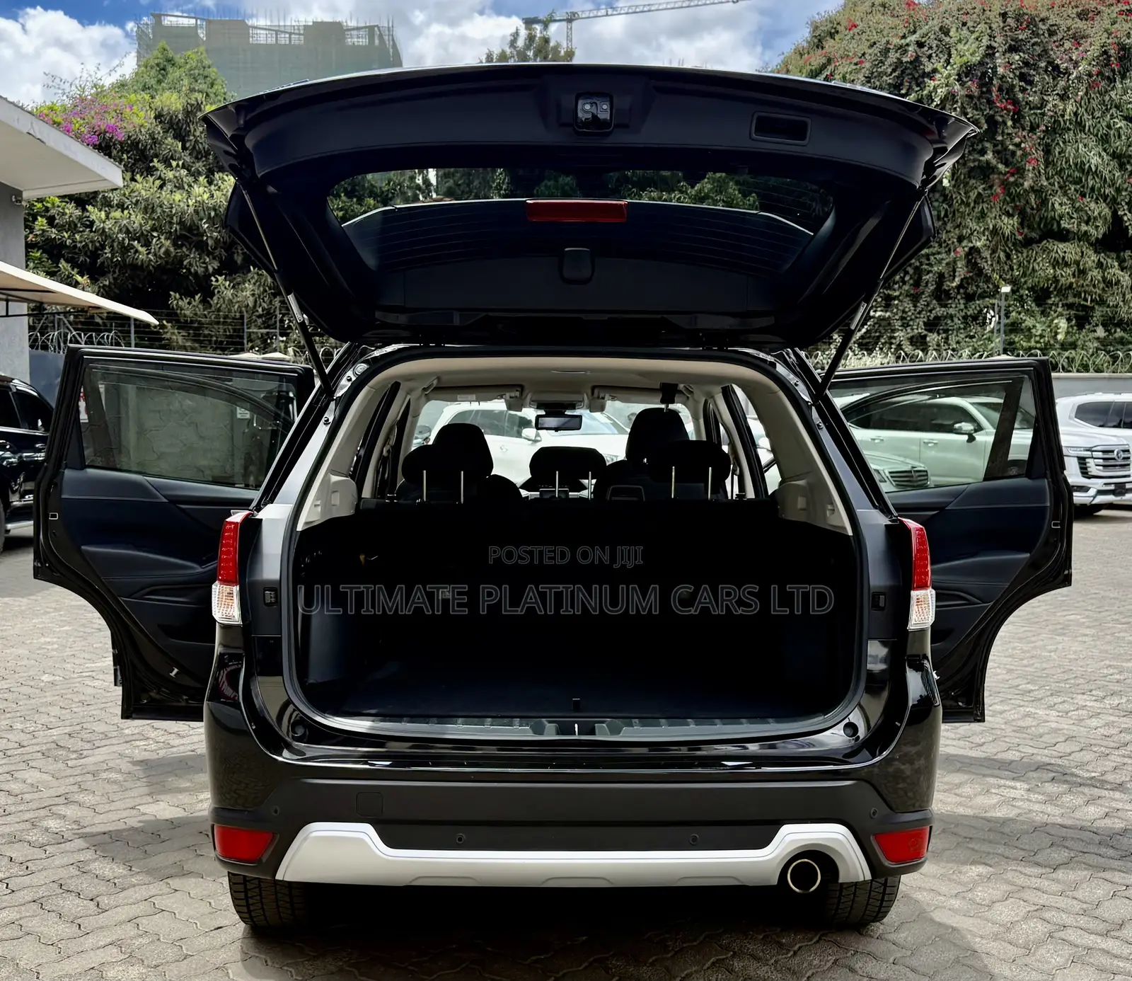 Subaru Forester Premium AWD 2019 Black