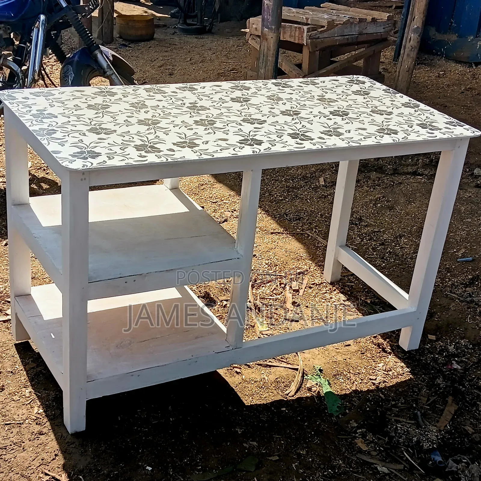 Furnitures
