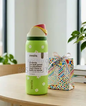 Limited-Edition "Darling Daisy" Owala Free Sip Bottle