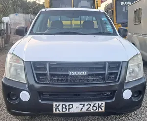 Isuzu D-MAX 2010 White