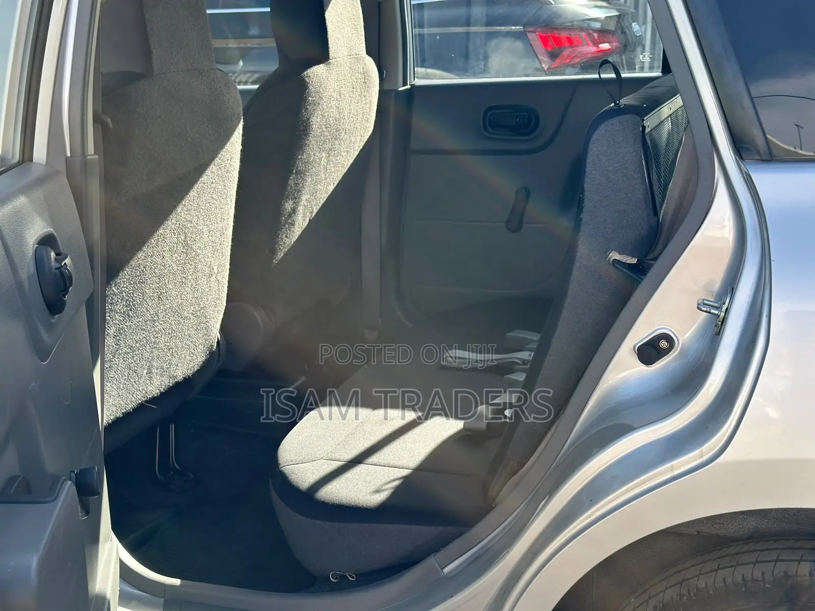 Nissan Advan 2019 Silver