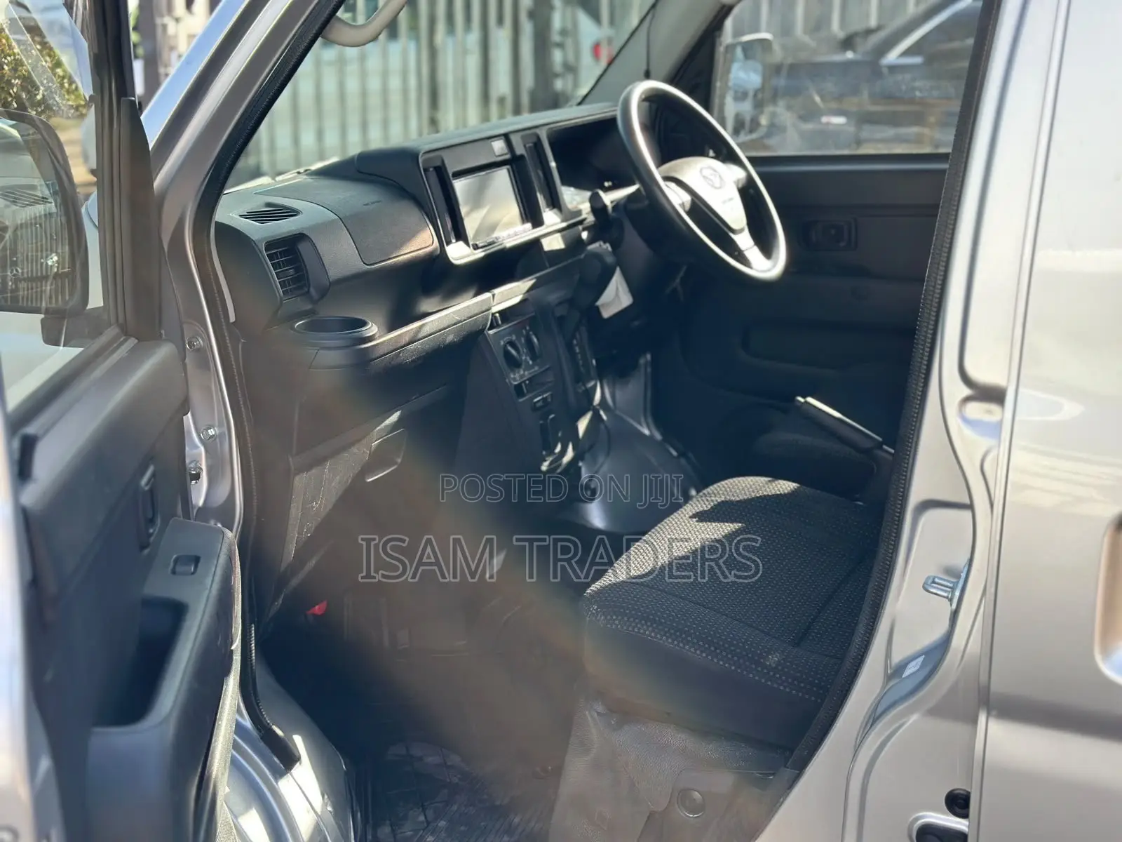 Daihatsu Hijet 2020 Silver
