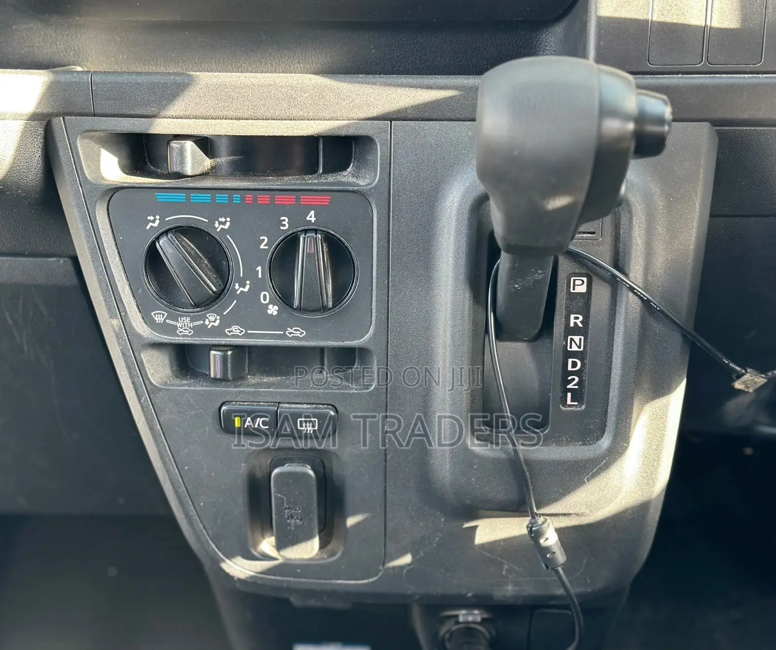 Daihatsu Hijet 2020 Silver