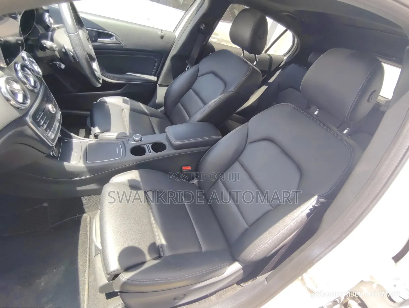 Mercedes-Benz GLA-Class 2019 White