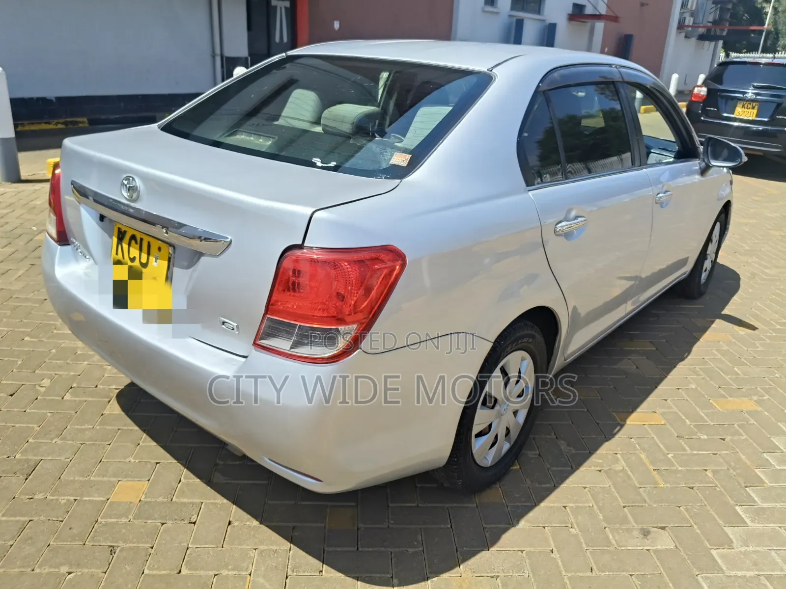 Toyota Axio 1.5 X 2WD 2012 Silver