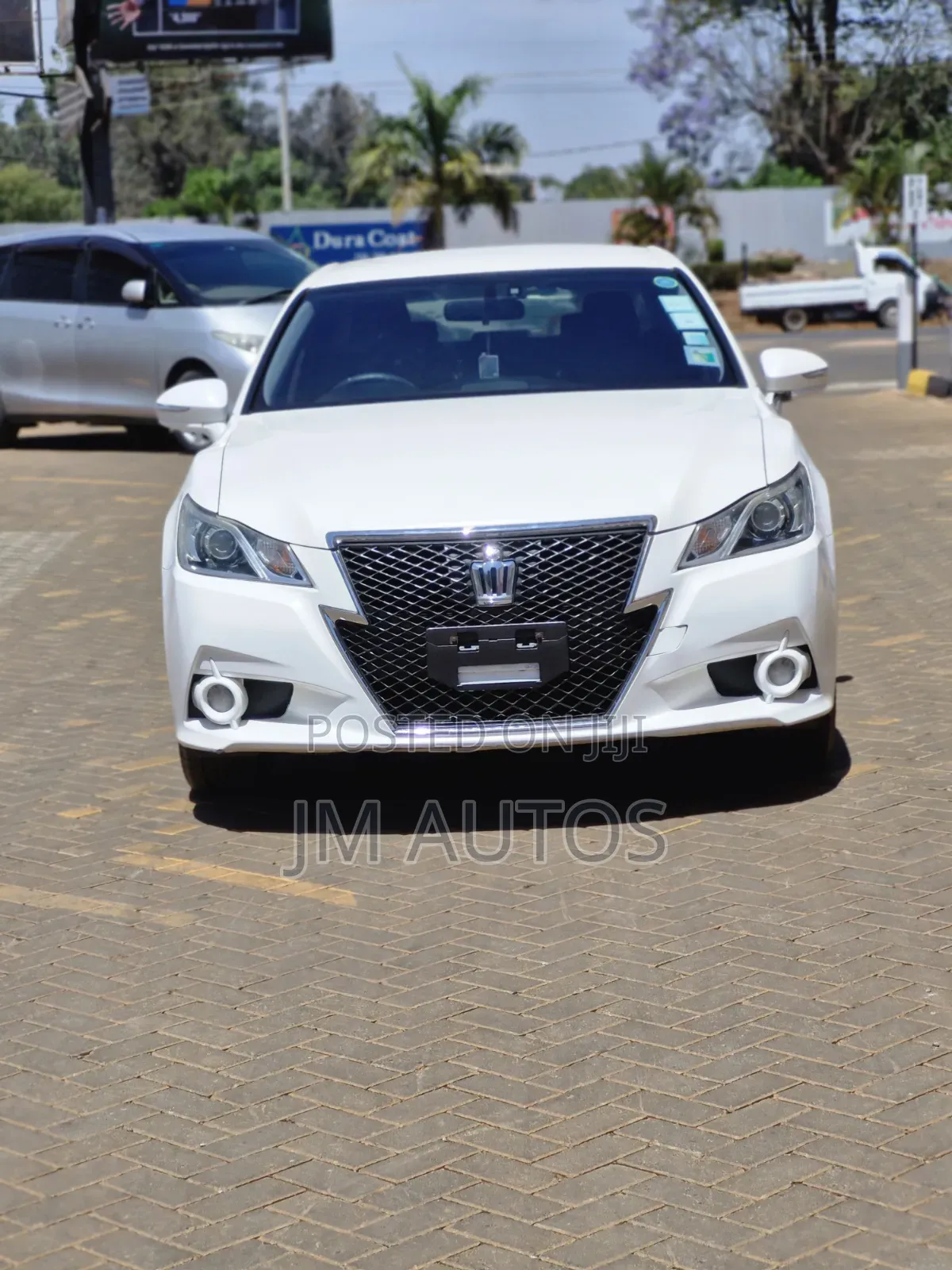 Toyota Crown 2015 White
