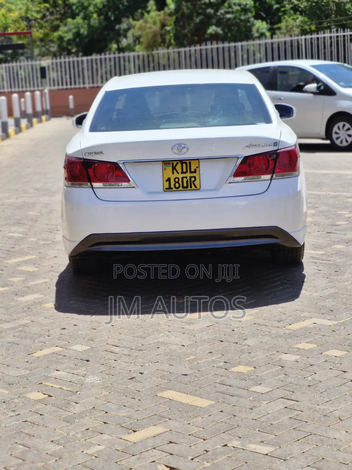 Toyota Crown 2015 White