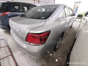 Toyota Allion 2018 Silver