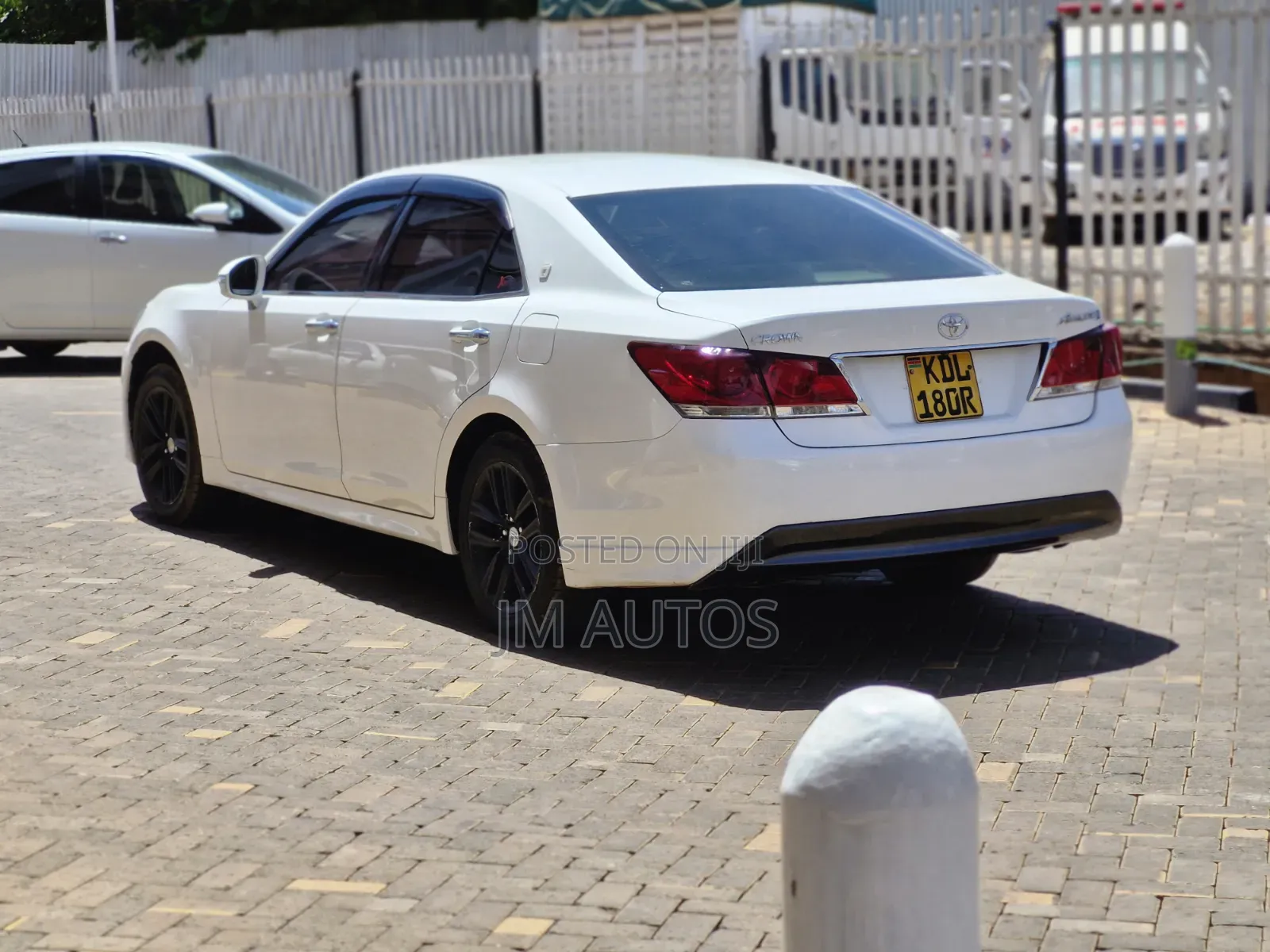 Toyota Crown 2015 White