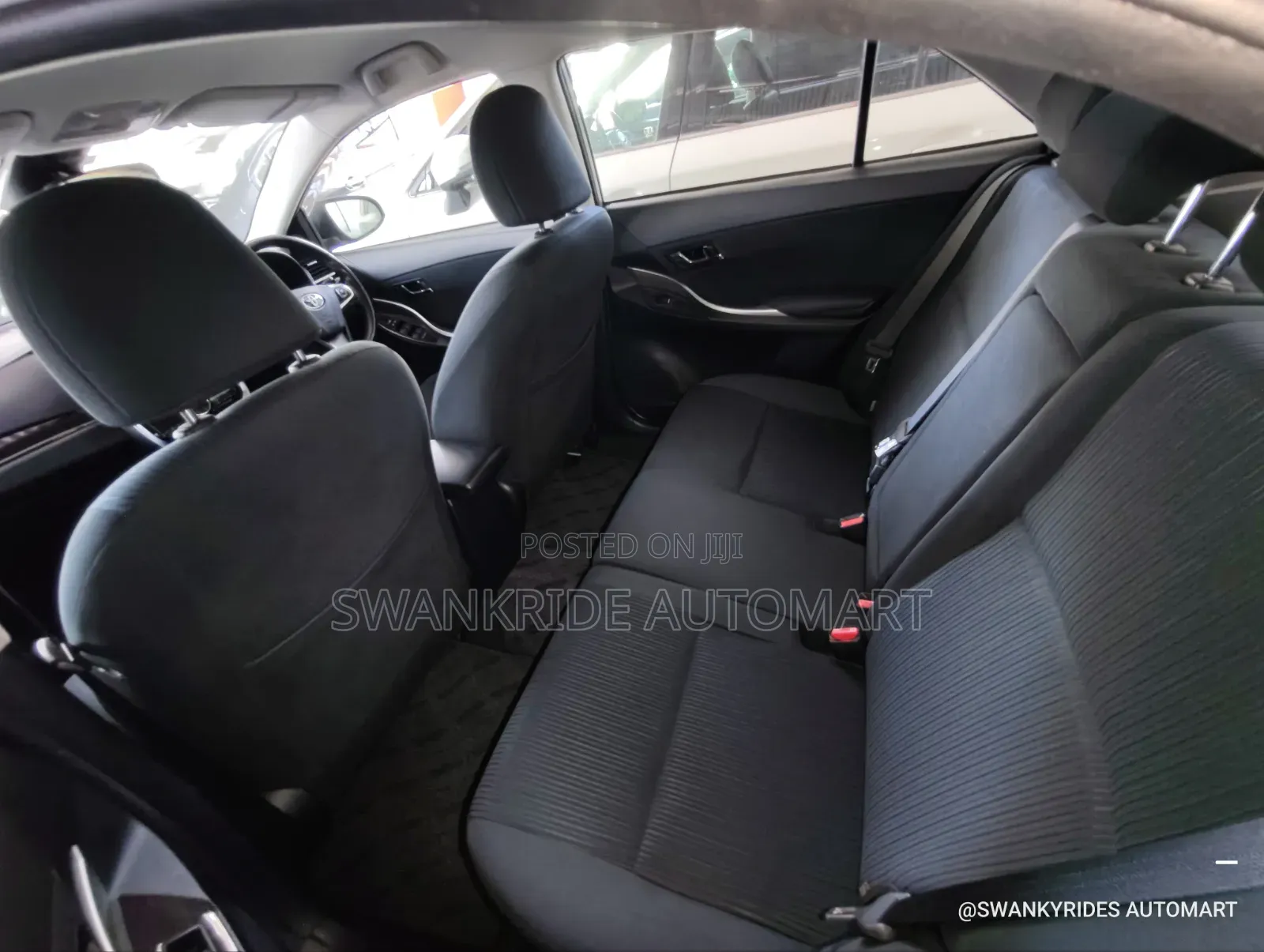 Toyota Allion 2018 Silver