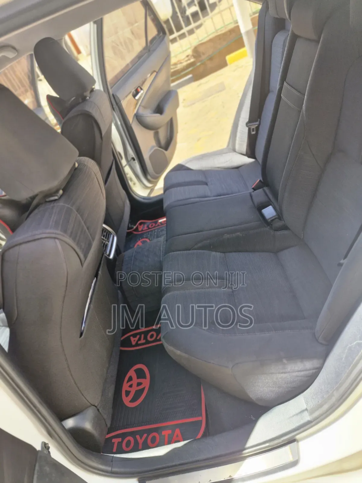 Toyota Crown 2015 White
