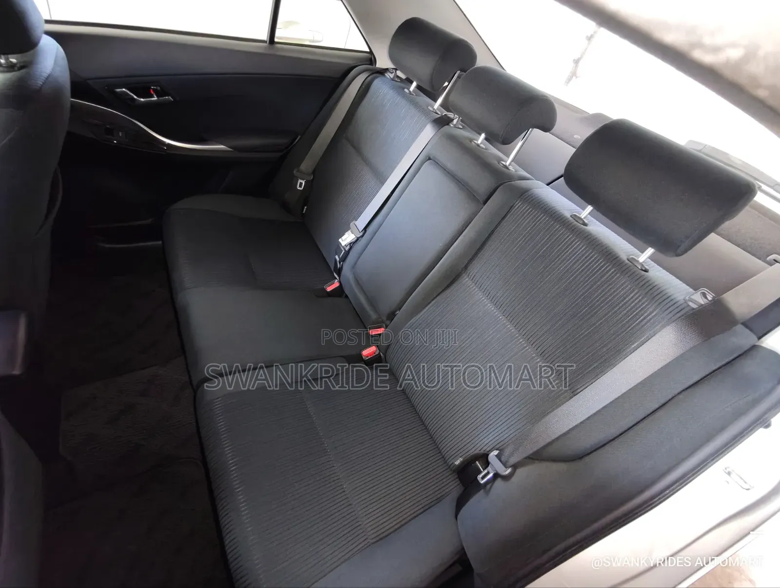 Toyota Allion 2018 Silver