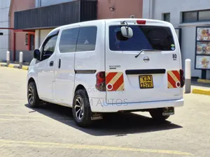 Nissan NV200 2015 White