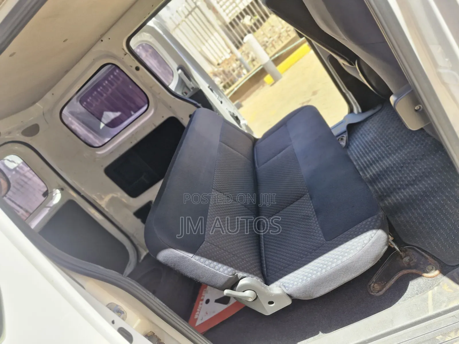 Nissan NV200 2015 White