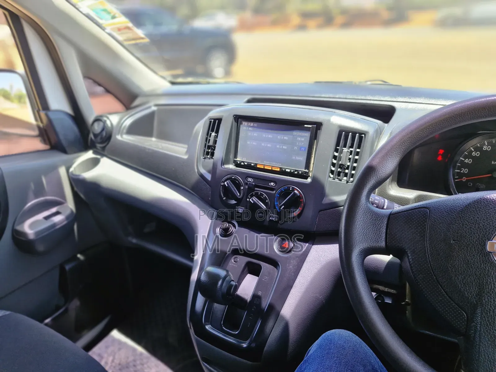 Nissan NV200 2015 White