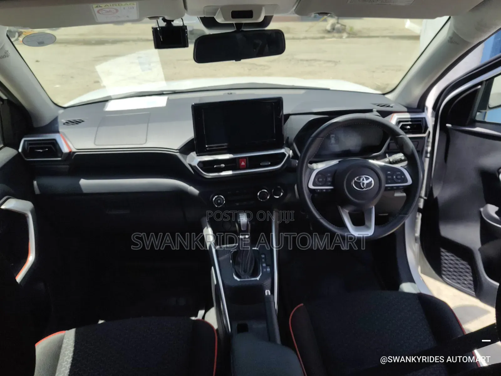Toyota Raize 1.0 AWD 2021 White