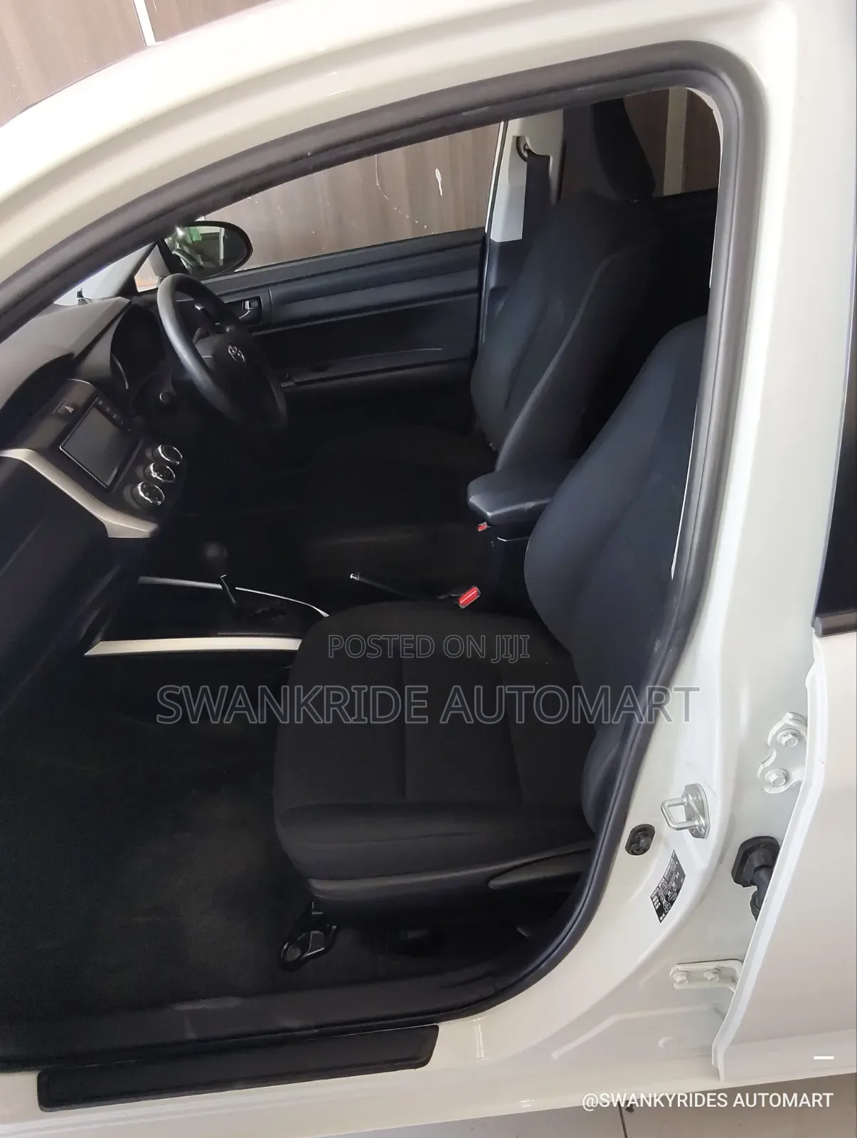 Toyota Corolla Fielder 2019 White
