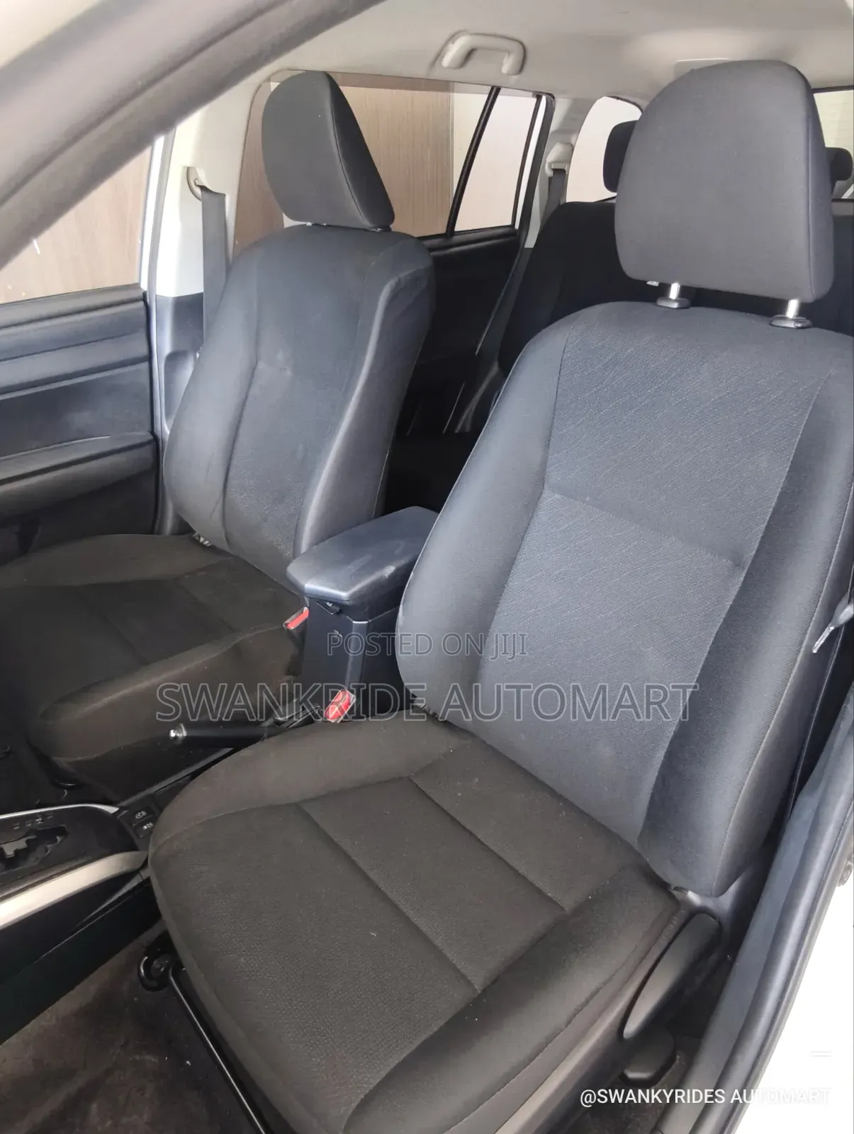 Toyota Corolla Fielder 2019 White