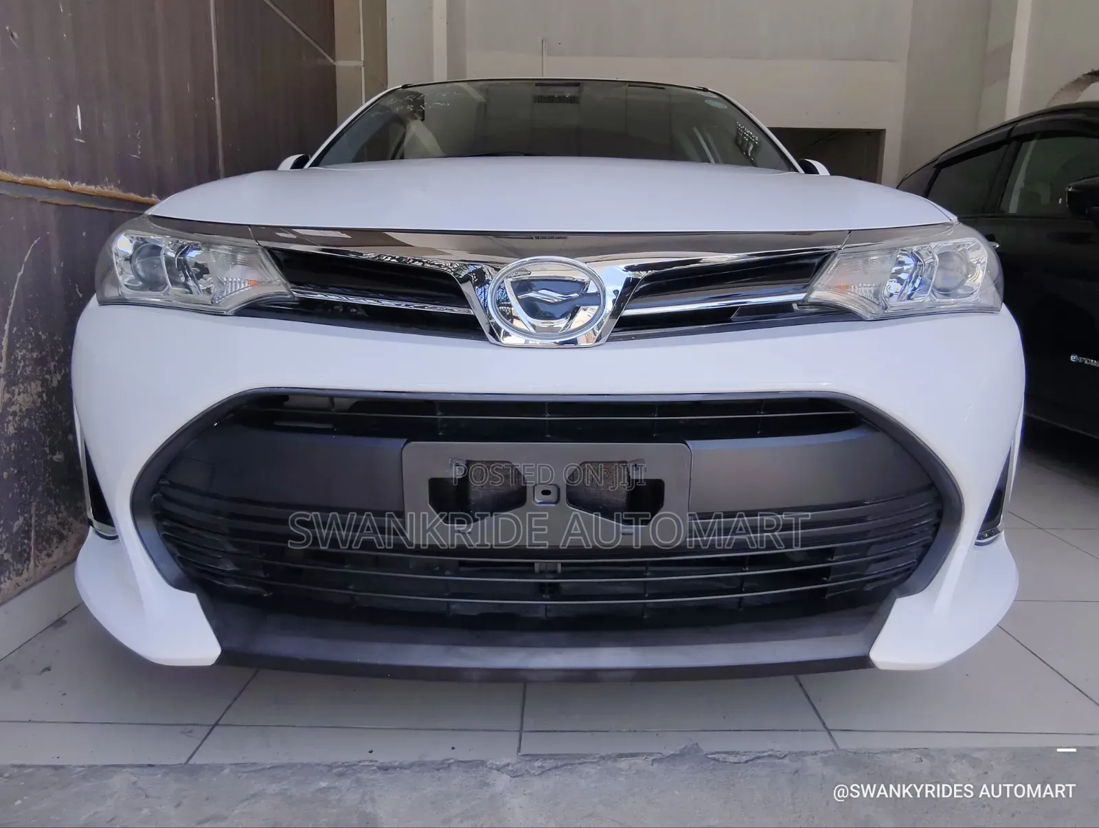 Toyota Corolla Fielder 2019 White