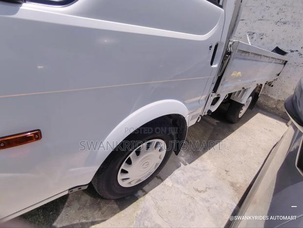Mazda Bongo Pickup 2019 White - thumbnail 6