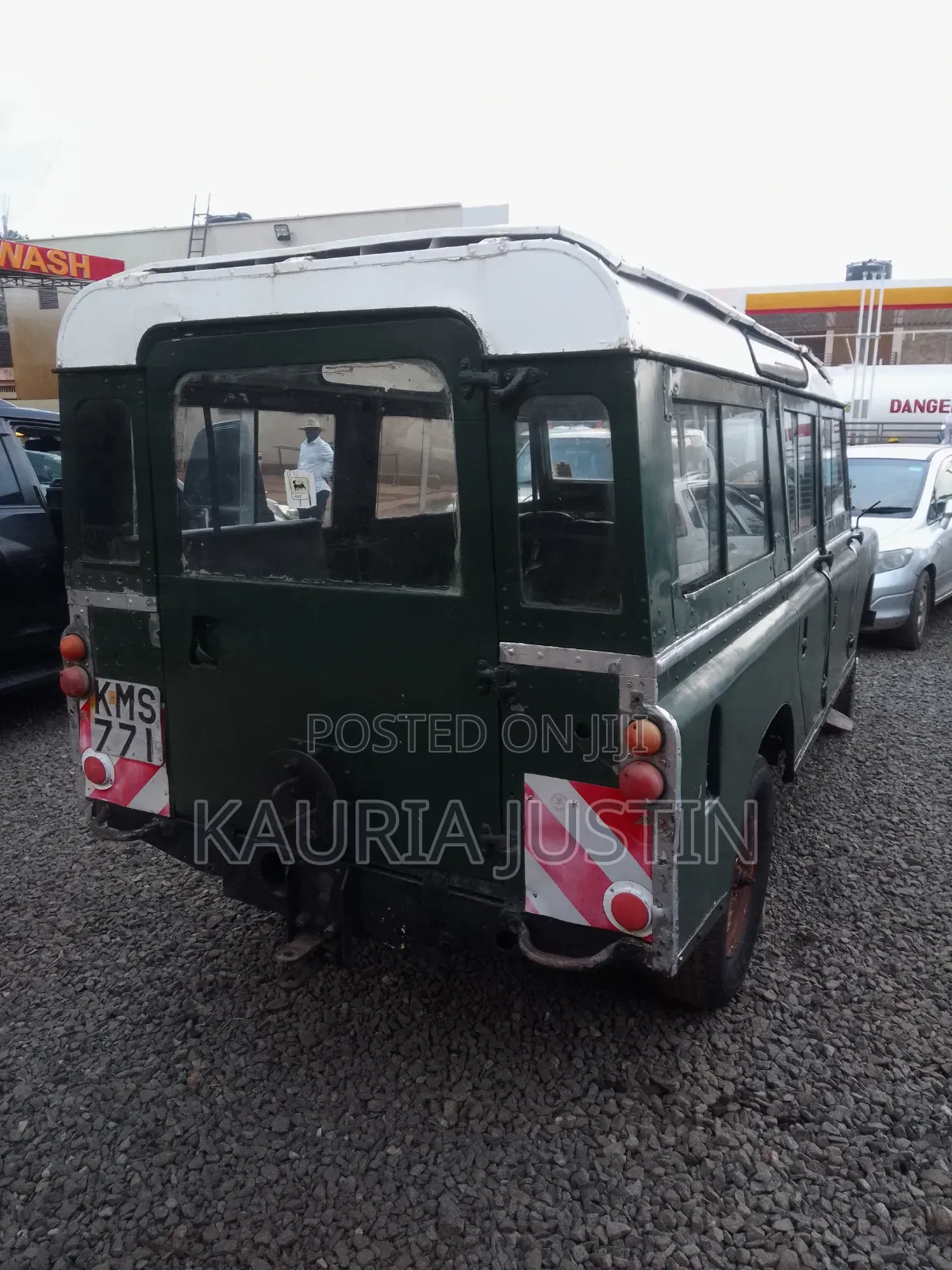 Land Rover Defender 1969 Green