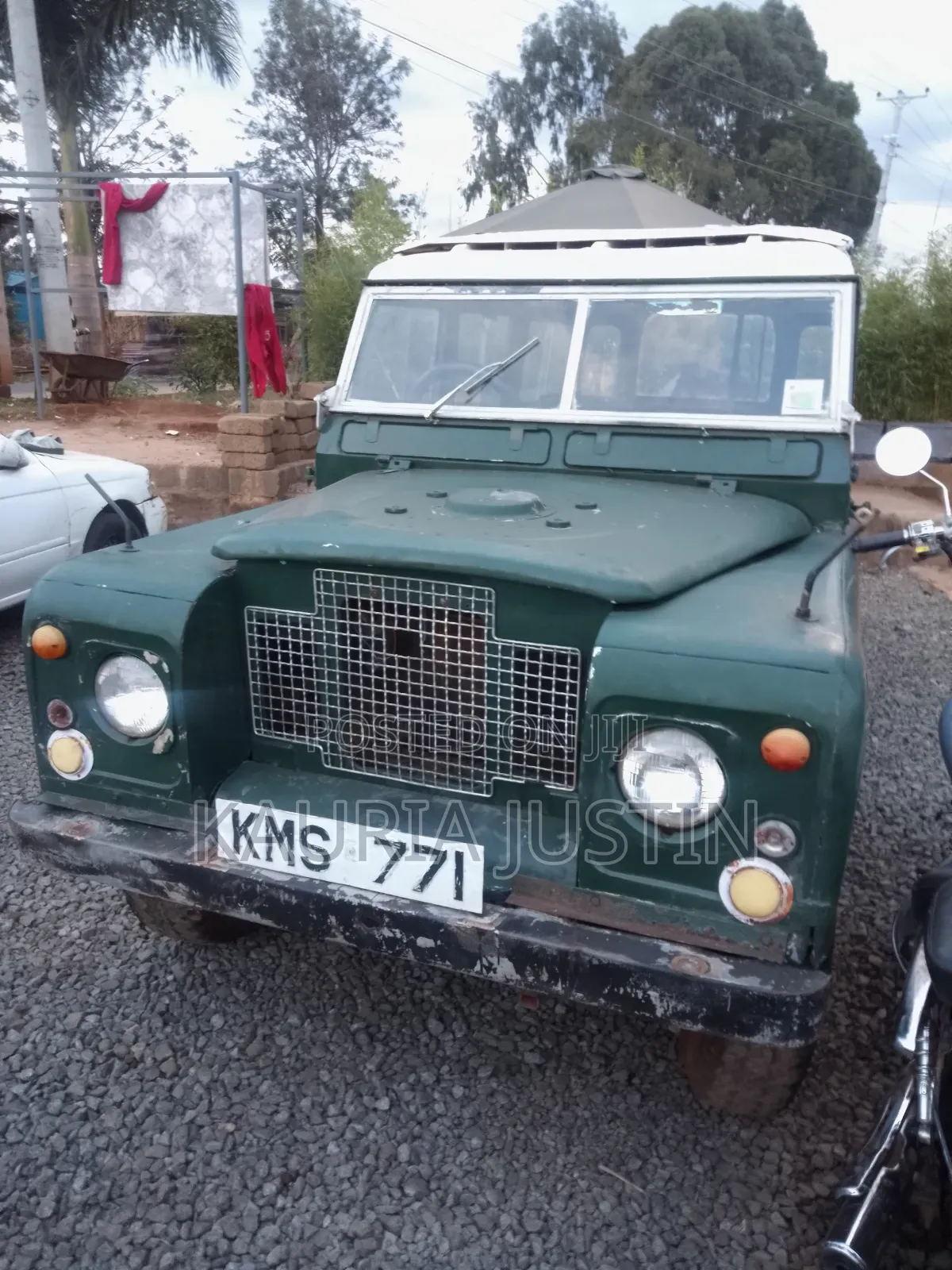 Land Rover Defender 1969 Green