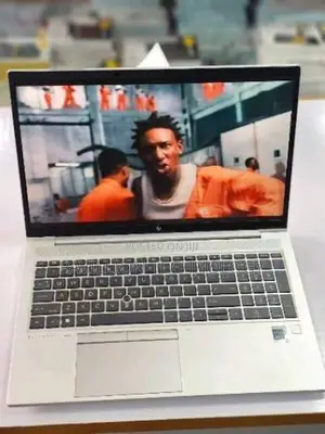 Laptop HP EliteBook 850 G8 16GB Intel Core i7 SSD 256GB