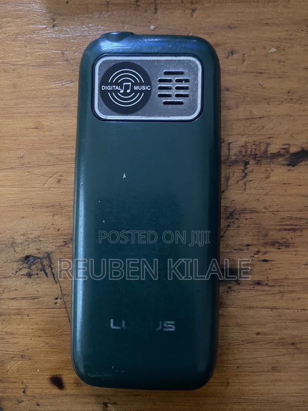 Mobile Phone Black - thumbnail 3