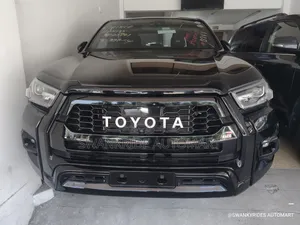 Toyota Hilux Revo Double Cab Deisel 2.4 AWD 2019 Black