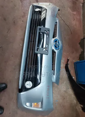 Toyota Prius Front Bumper