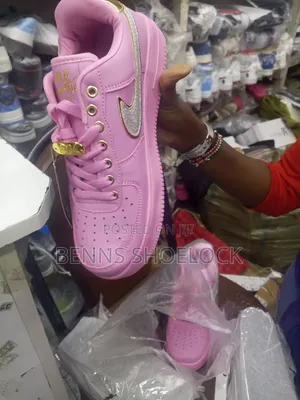Nike Air Force