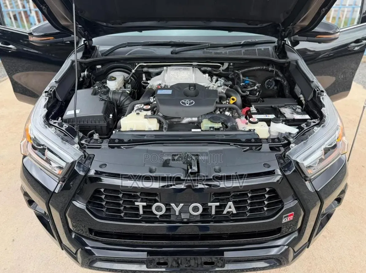 Toyota Hilux Revo Double Cab Deisel 2.4 AWD 2019