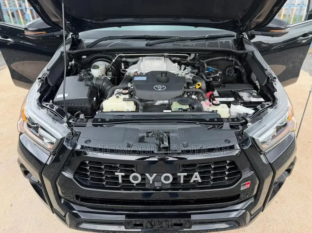 Toyota Hilux Revo Double Cab Deisel 2.4 AWD 2019