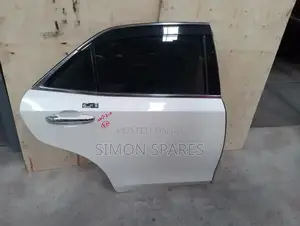 R Door Assy Rh Toyota Crown Aws210 2015