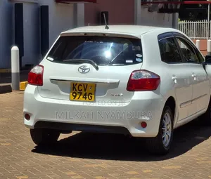 Toyota Auris 2012 White