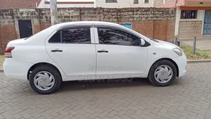 Toyota Belta 2009 White
