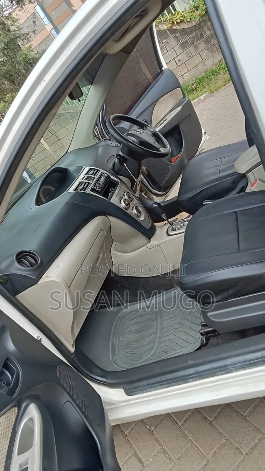 Toyota Belta 2009 White