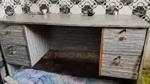 Office Desk