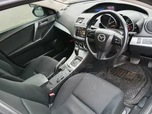 Mazda Axela 2011 Blue