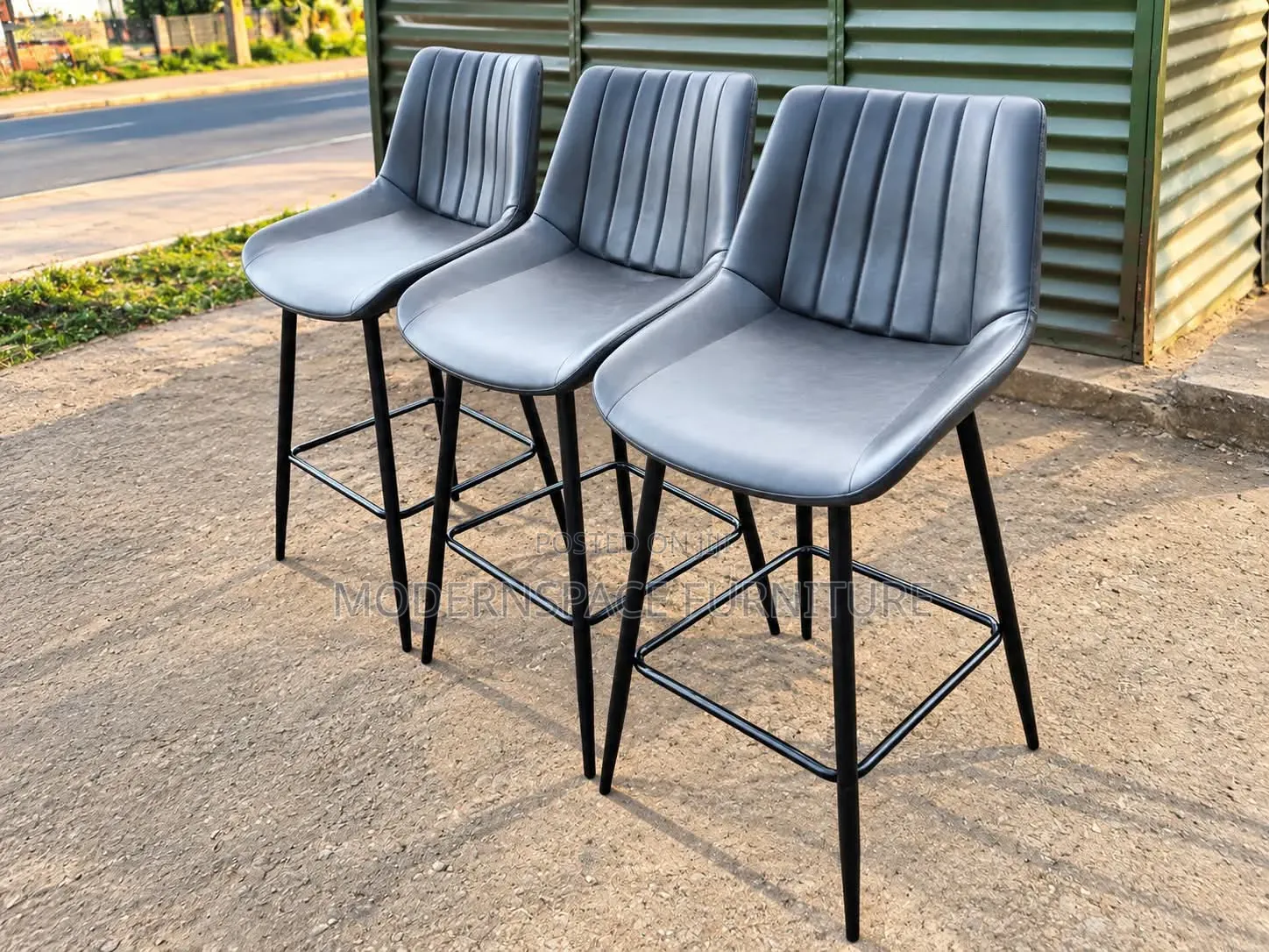 High Back Bar Stools