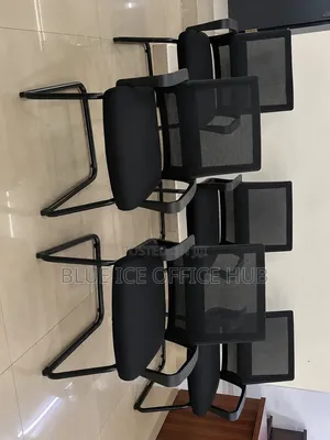 Office Visitor Chairs | Black Mesh Meeting Chairs.