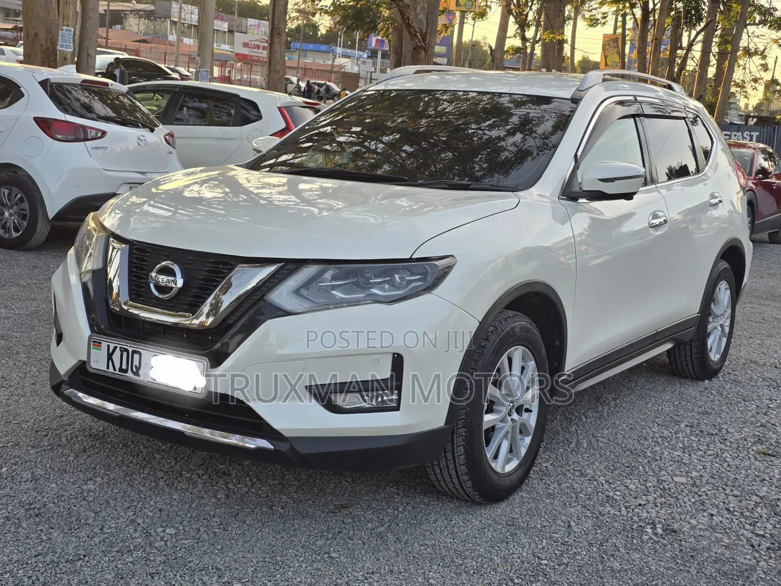 Nissan X-Trail 2017 White
